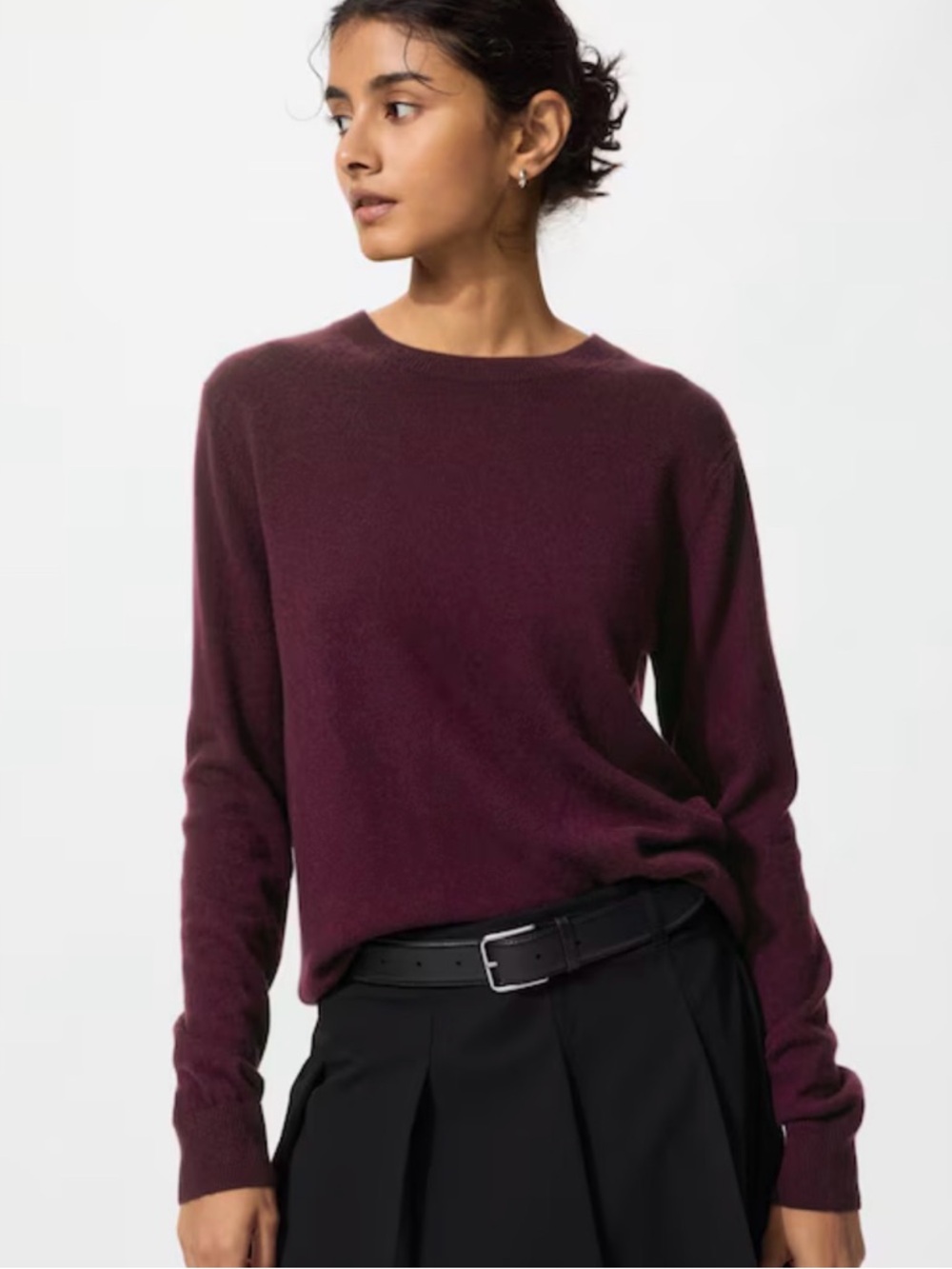 Uniqlo Women's Burgundy Cashmere Sweater